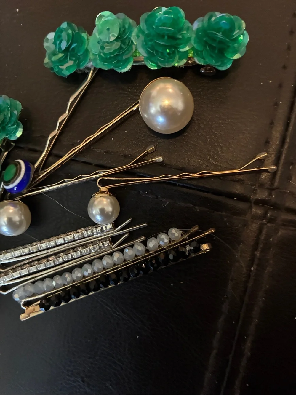11 Assorted Women’s Hair Pins and Bobby Pins -Rhinestone, Pearl, Floral & Circle